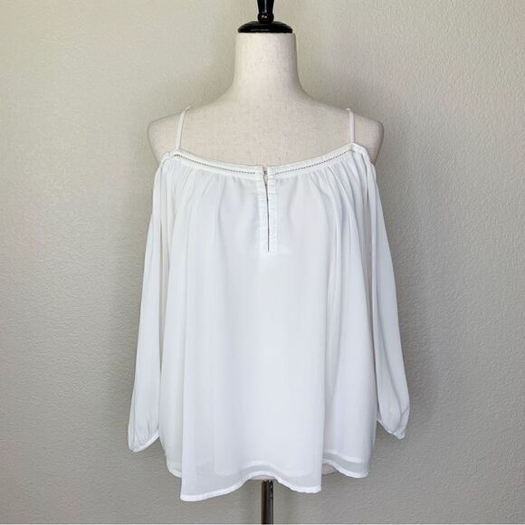 Khloe California Tops - Khloe California White Cold Shoulder Top